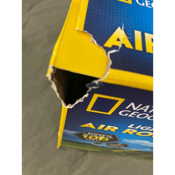 National Geographic Lite Up Air Rockets Toy Gifts NEW (BOX DAMAGE) - Picture 5 of 5